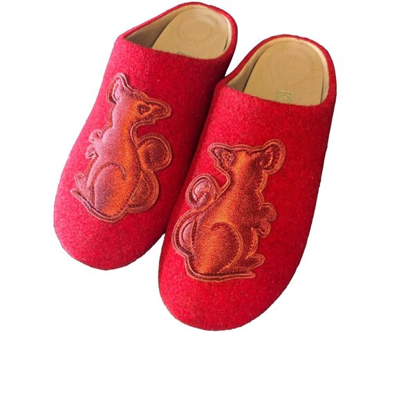 Fitflop Shoes - FitFlop Womens Red Wool Mouse Embroidered Slippers US 11